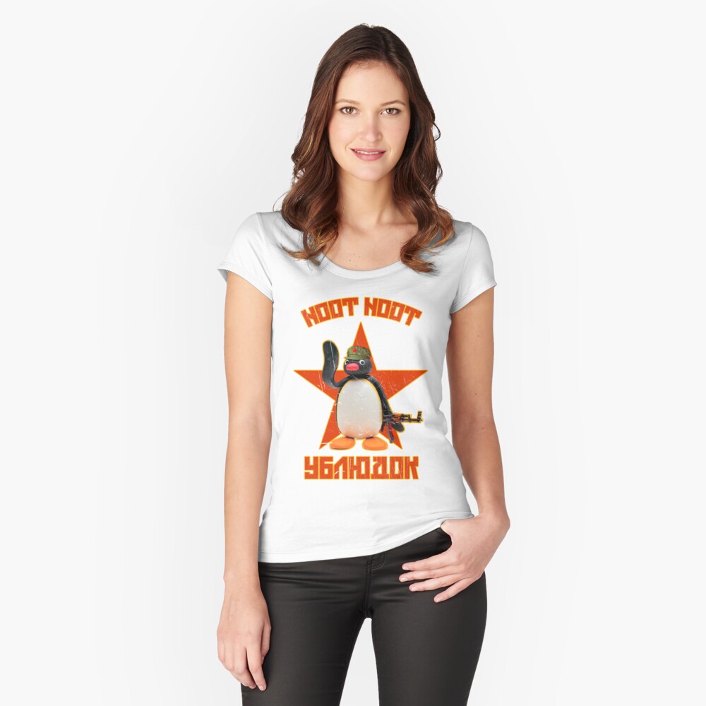 Vista previa del artículo con la obra «Camiseta entallada de cuello ancho», diseñado y vendido por nootnoot-store.