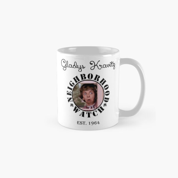 Vista previa del artículo con la obra «Gladys Kravitz VIGILANCIA DEL VECINDARIO», diseñado y vendido por Jandsgraphics.