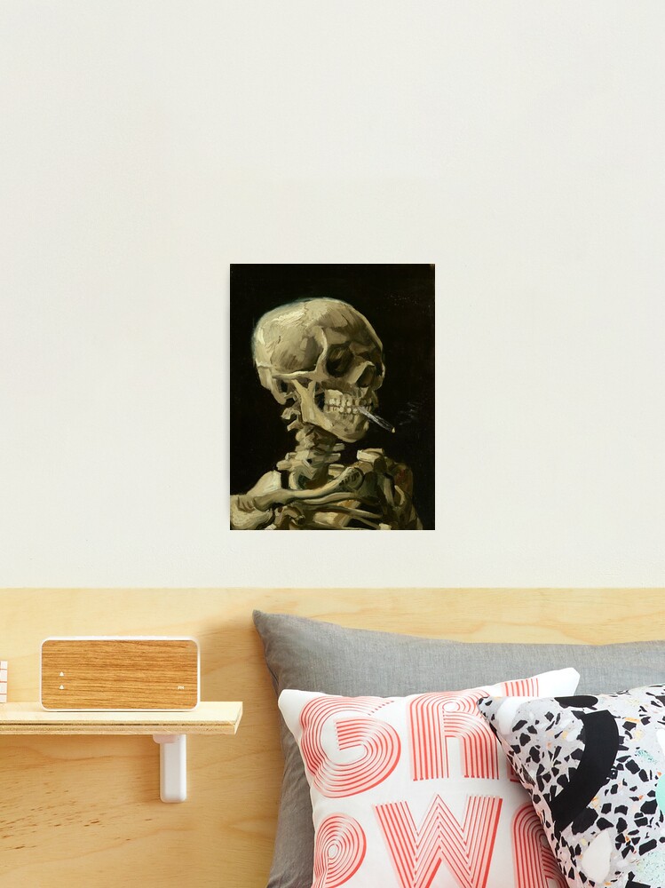 Thumbnail 2 von 3, Fotodruck, Vincent Van Gogh Skeleton Rauchen designt und verkauft von AtticSalt.