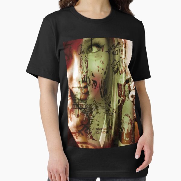 Bonita by Turbo Blanco Essential T-Shirt