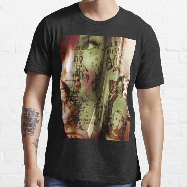 Bonita by Turbo Blanco Essential T-Shirt