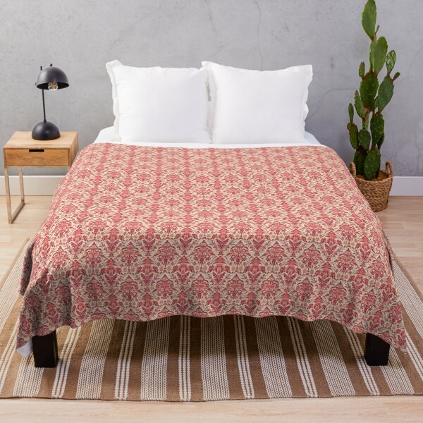Artikelvorschau, Vintages rosa Damast-Muster entworfen und verkauft von Heather Maree Design Studio.