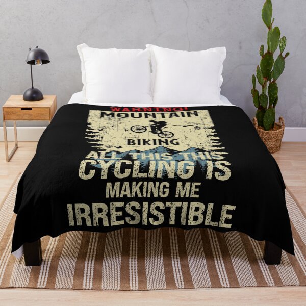 Artikelvorschau, Warnung: Mountainbiken im Distressed-Look, Vintages lustiges Zitat MTB entworfen und verkauft von HomeCoquette.