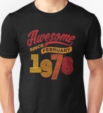 Awesome Since February 1978 Shirt Vintage 40th Birthday Slim Fit T-Shirt