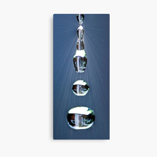 Vista previa del artículo con la obra «Gotas de agua», diseñado y vendido por QuackerSnaps.