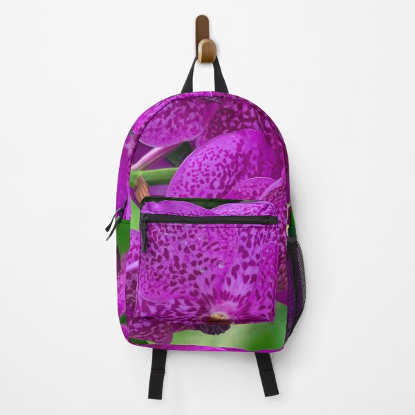 Artikelvorschau, Nahaufnahme von rosa Orchideen entworfen und verkauft von likbatonboot.
