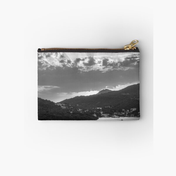 Artikelvorschau, DUBROVNIK BEAMS BW II [Laptop Skins] entworfen und verkauft von Matti Ollikainen.