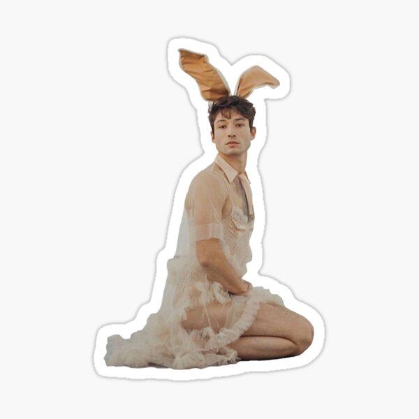 Artikel-Vorschau von Ezra Miller Hase, designt und verkauft von jewellward.