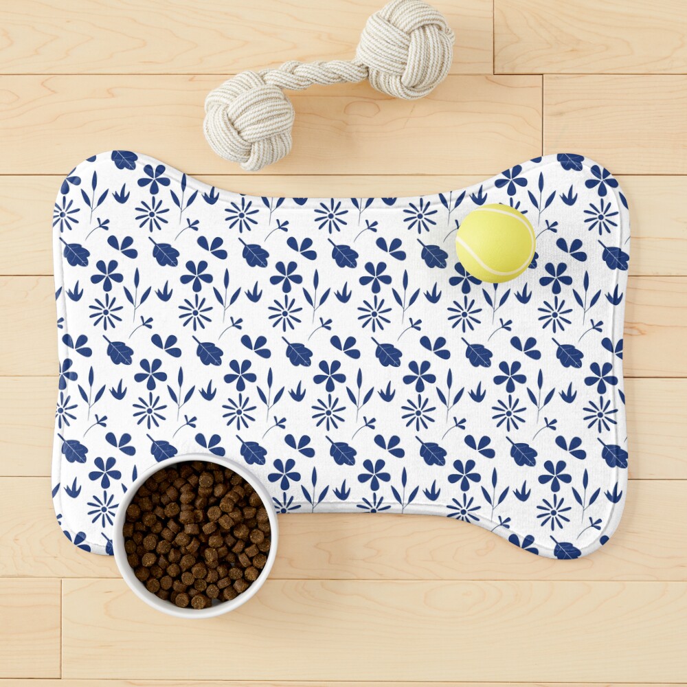 Aperçu de l'œuvre Tapis pour gamelle pour chien créée et vendue par LaFlamboyante.