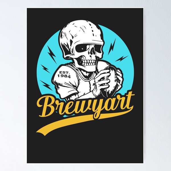 Aperçu de l'œuvre Brewyart Studio, Vintage Skull, skeleton, football, badge, wild, old school créée et vendue par Brewyart Creative Design.