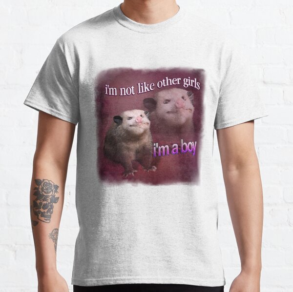 Je ne suis pas comme les autres filles, je suis un garçon opossum word art T-shirt classique