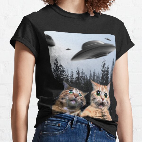 Vista previa del artículo con la obra «Funny Cat Selfie with UFOs », diseñado y vendido por handcraftline.