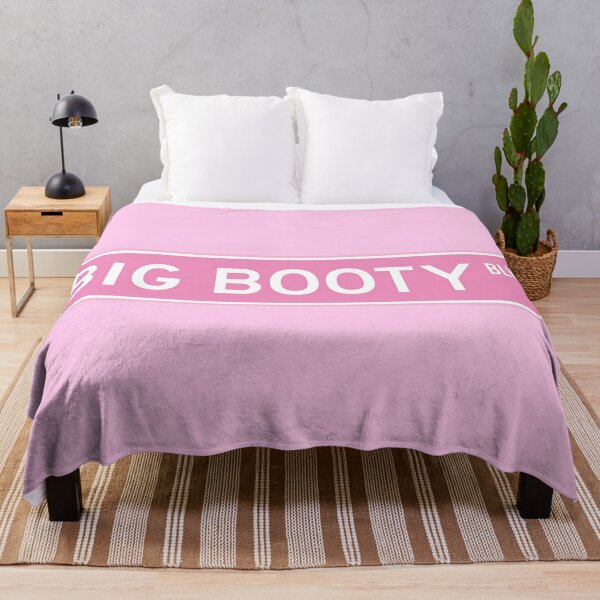 https://ih1.redbubble.net/image.4975261896.9250/ur,blanket_large_bed,square,x600.1u1.jpg