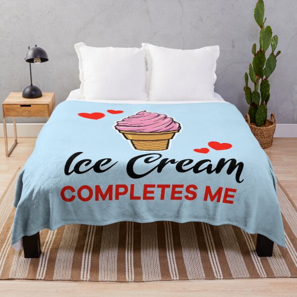 Artikelvorschau, Strawberry Ice Cream completes me entworfen und verkauft von jonmlam.