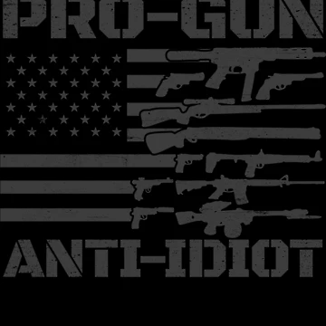 Imagen de la obra Pro Gun Anti Idiot USA Flag Men's Pro Gun Anti Idiot Gear de DynamicDesign