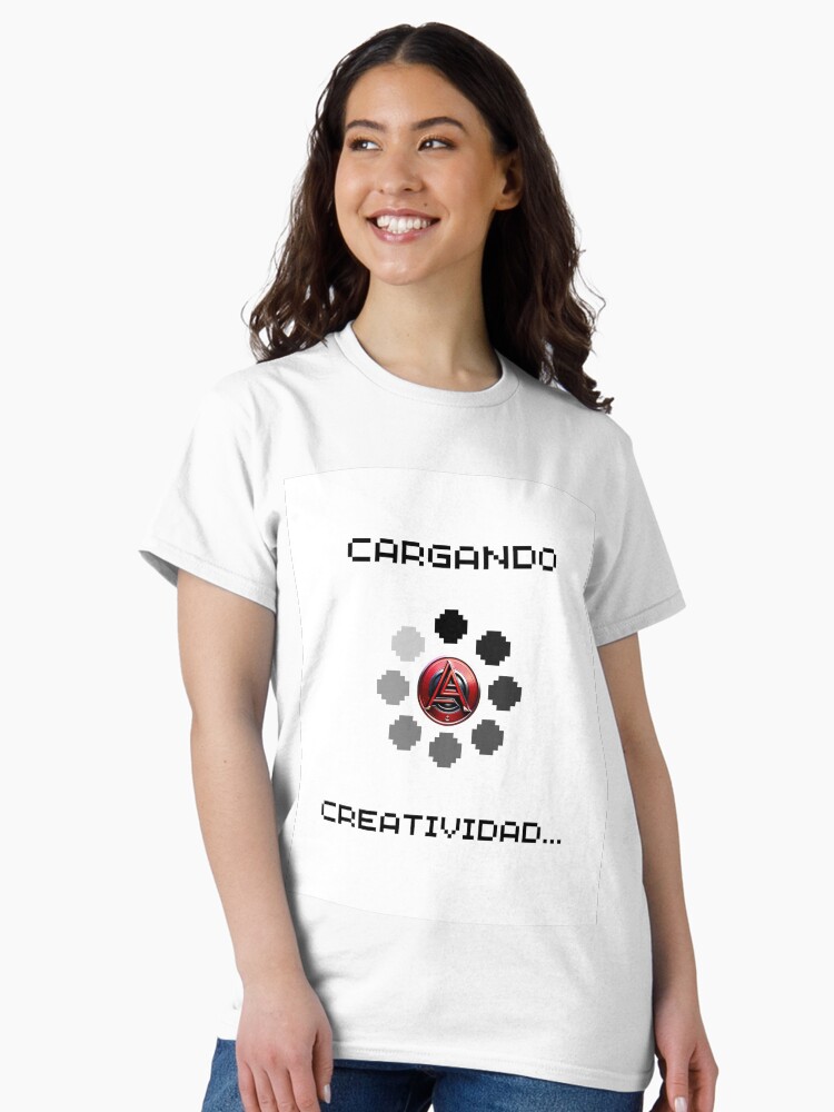 Imagen 2 de 7, Camiseta clásica con la obra Cargando creatividad, diseñada y vendida por SaraPanacea.