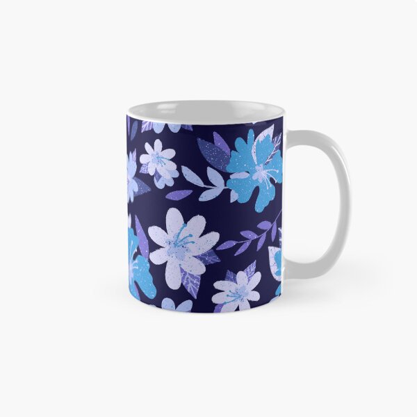 Artikelvorschau, Blüht botanisches nahtloses Muster im Blau entworfen und verkauft von Art-by-Nika.