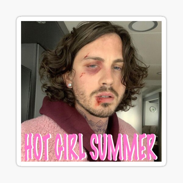 Artikel-Vorschau von Logan Lerman Hot Girl Sommerdruck, designt und verkauft von ccoolbeanzz.