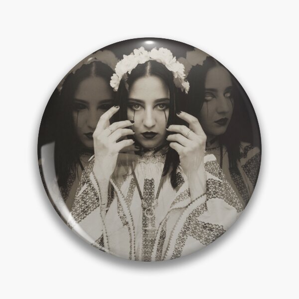 Item preview, trei surori designed and sold by valeaielelor.