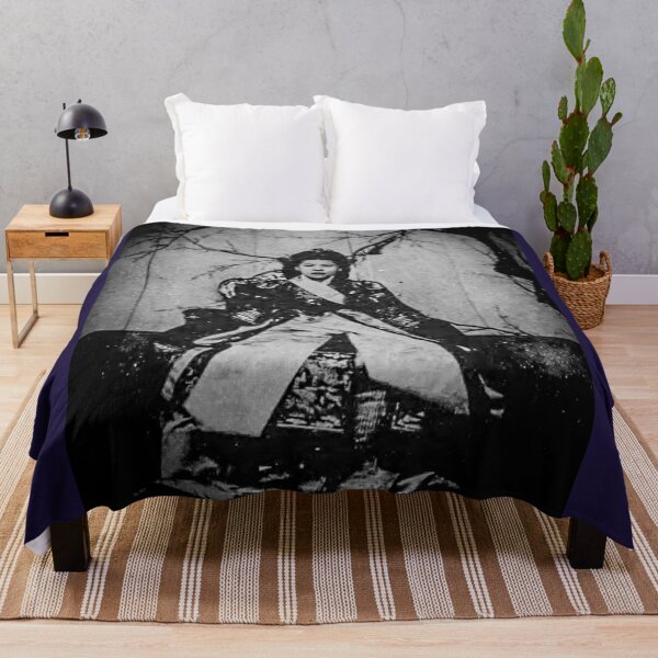 Item preview, Empress Sunjeonghyo - 순정효황 designed and sold by lobodelnoir.