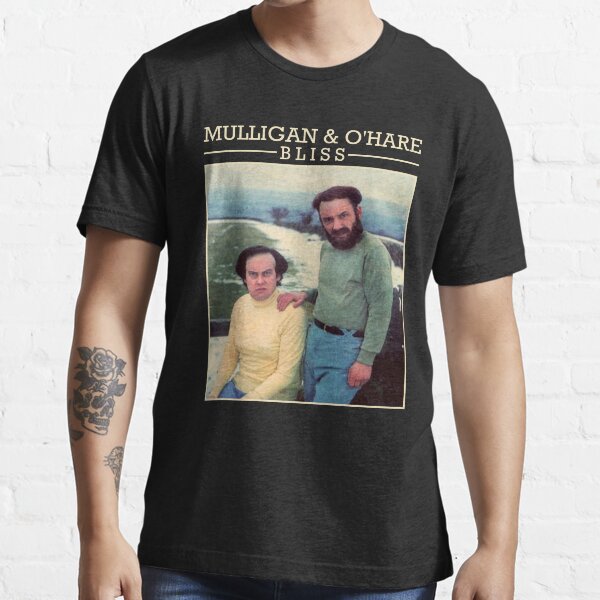 MULLIGAN & O'HARE Essential T-Shirt