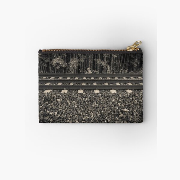Aperçu de l'œuvre RANDOM PROJECT 12 [Laptop skins] créée et vendue par Matti Ollikainen.