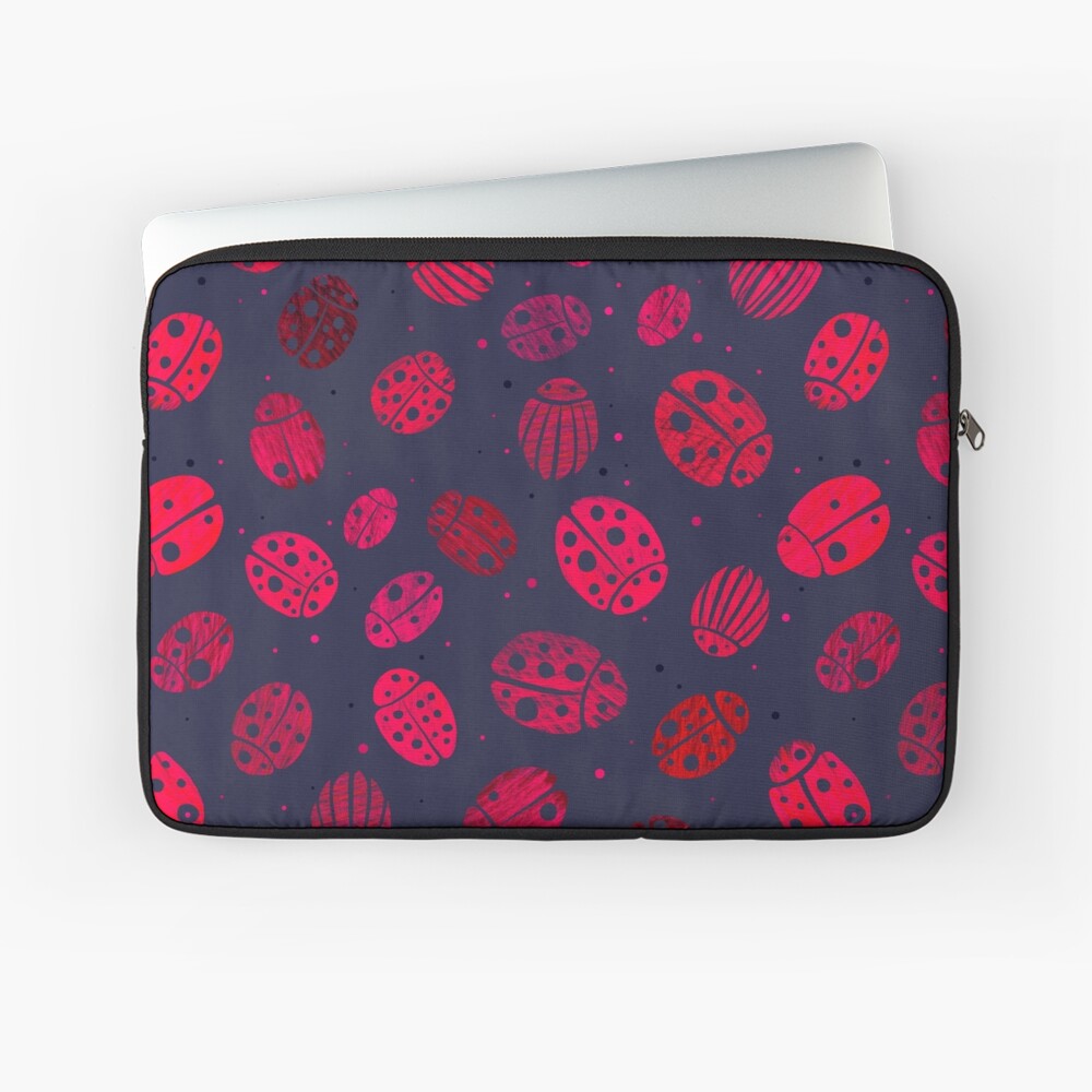 Artikel-Vorschau von Laptoptasche, designt und verkauft von sionia-art.
