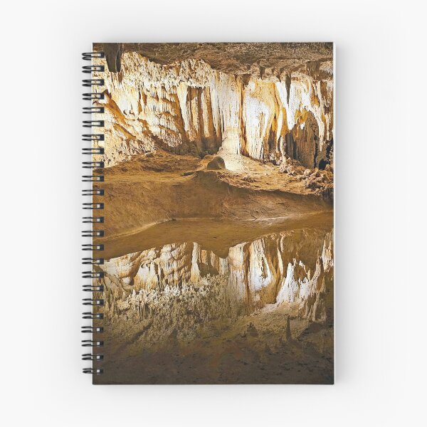 Artikelvorschau, Luray Caverns Virginia entworfen und verkauft von bertsworks300.