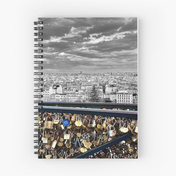 Aperçu de l'œuvre Serrures d'amour à Montmartre, Paris, France. 2023 créée et vendue par WDBD.