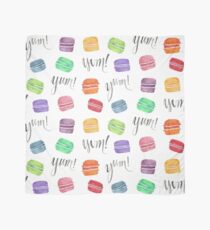 Lecker Regenbogen-Macarons-Aquarell-Illustration Tuch