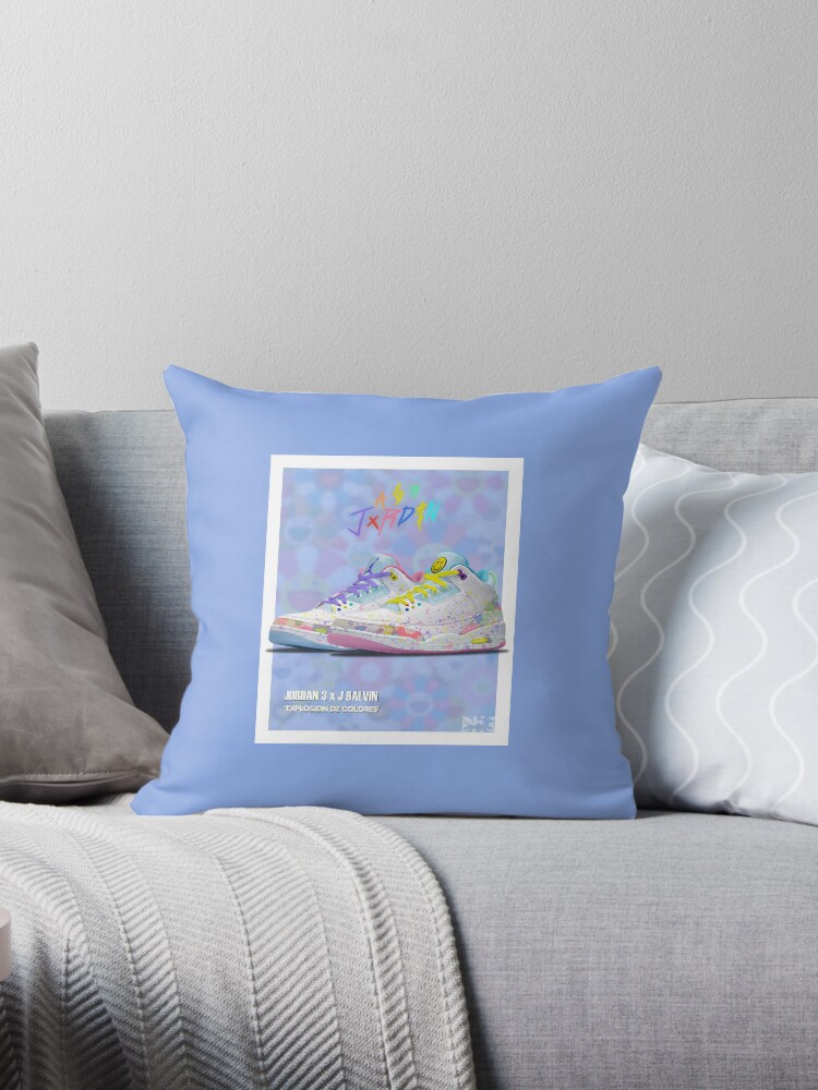 Hypebeast» Throw Pillow by Artnesia