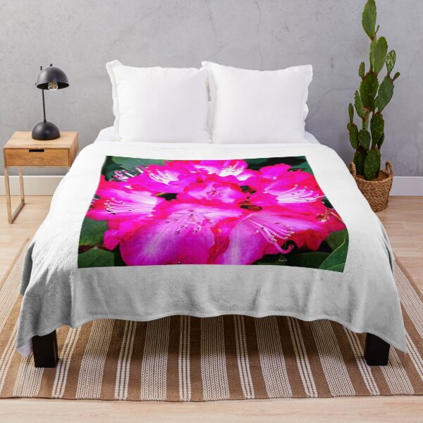 Artikelvorschau, PINK FLOWER BLOOMS entworfen und verkauft von mymumsart.