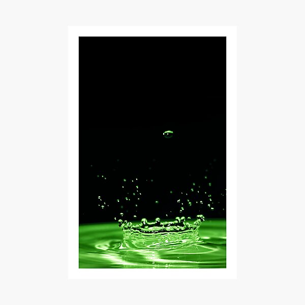 Water Crown Photographic Print