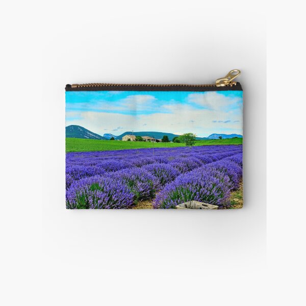 Artikelvorschau, Blick auf Lavendelfelder in der Drôme Provencale in Frankreich entworfen und verkauft von franck380.
