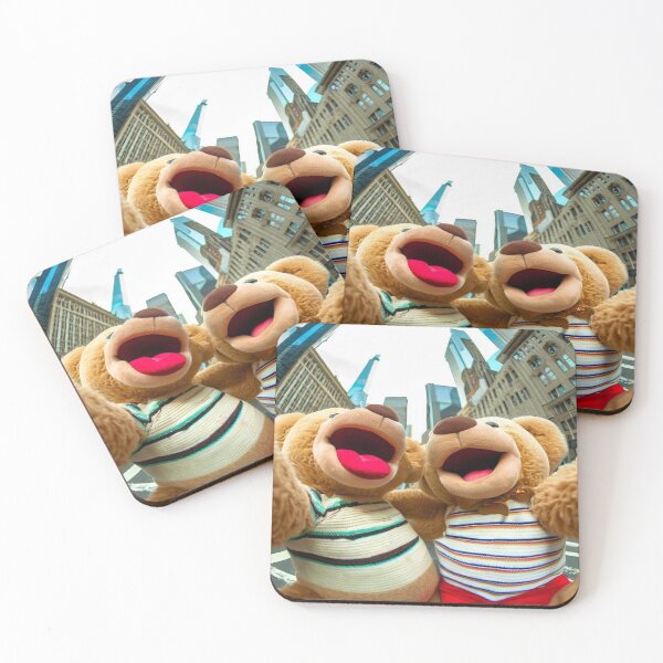 Item preview, Pareja en la gran ciudad designed and sold by Pako67.