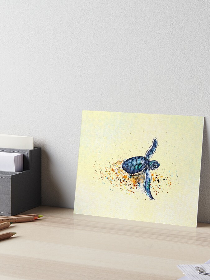 Impression Rigide Bebe Tortue De Mer Eclos Dans Le Sable Par Lookintonature Redbubble