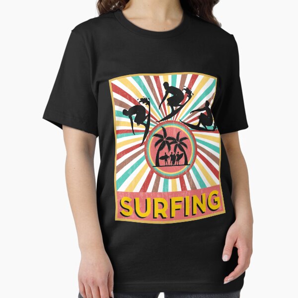 Aperçu de l'œuvre T-shirt de surf de style rétro vintage des années 70 créée et vendue par thuthuatna.