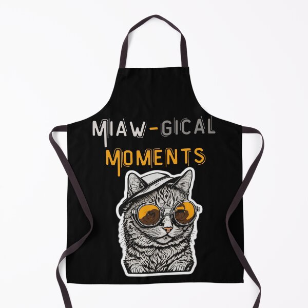 Aperçu de l'œuvre chat rigolo miaw T-shirt, Miaw-Gical Moment T-shirt créée et vendue par TshirtWing.