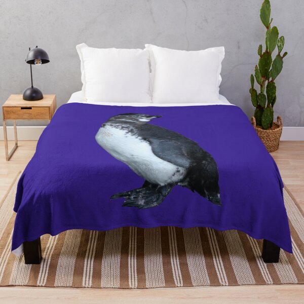 Artikelvorschau, Dark Purple #3A2096 But am I looking at you? Cute Galapagos Penguin entworfen und verkauft von SBPenguins.