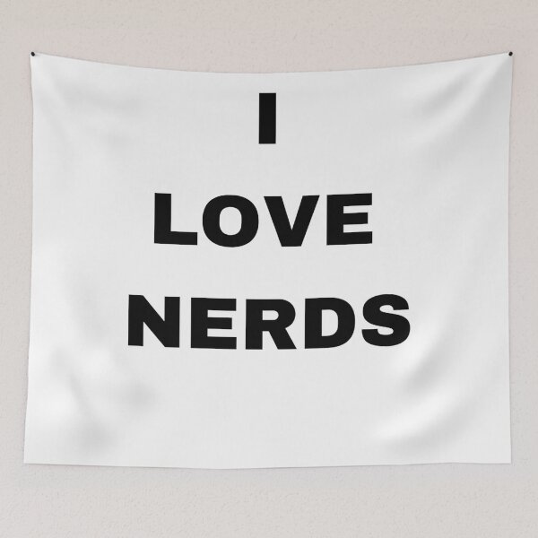 Aperçu de l'œuvre J'aime les nerds - kim créée et vendue par Giovanni's Brown Quotes.