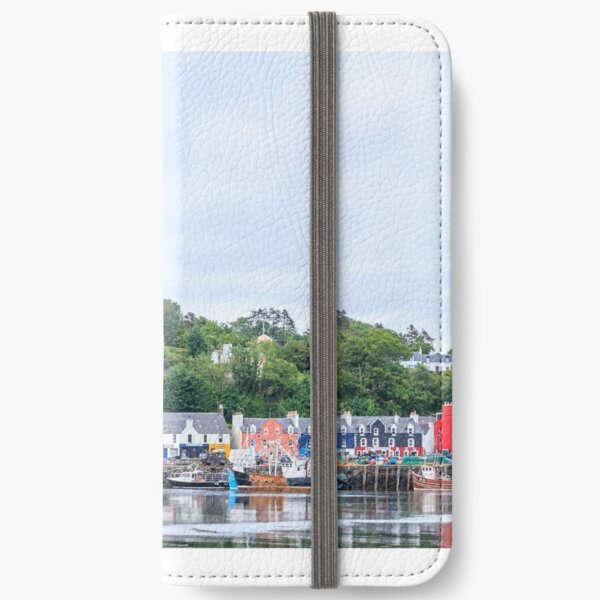 Tobermory the capital of the isle of Mull iPhone Wallet