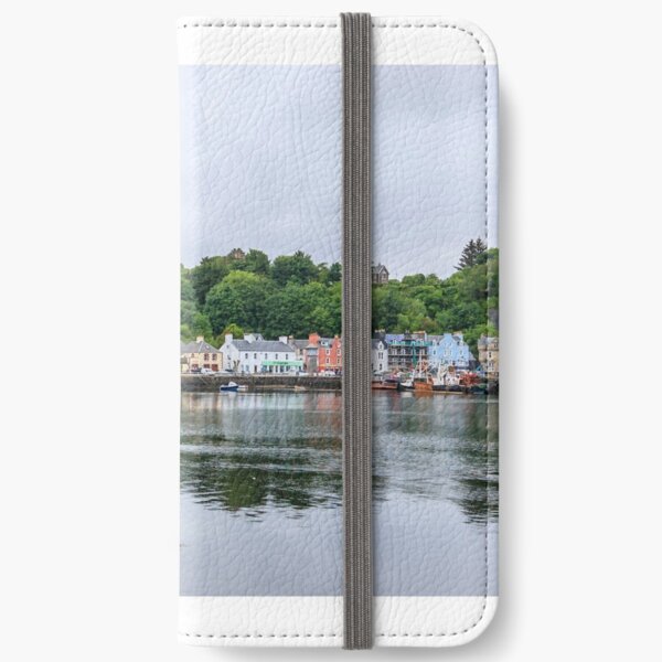 Tobermory of the isle of Mull iPhone Wallet