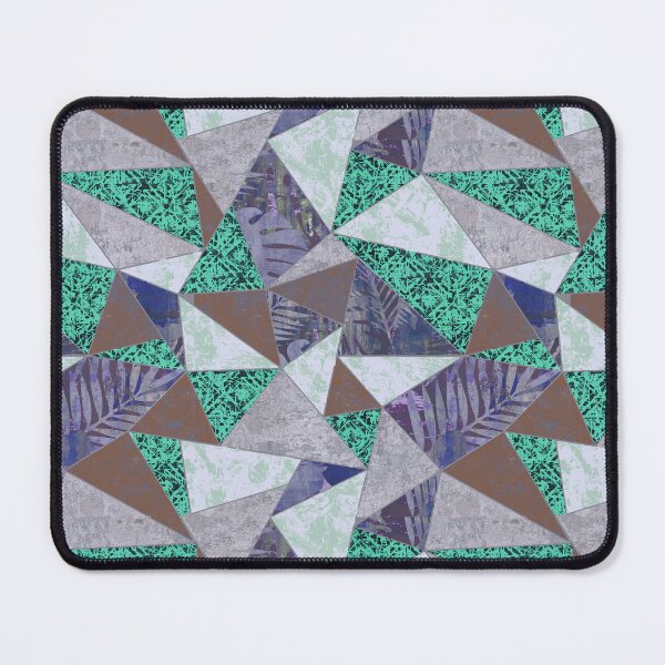 Item preview, Pattern clash quilt triangle designed and sold by Alessandro Remo Mazzoni Remotextiles.