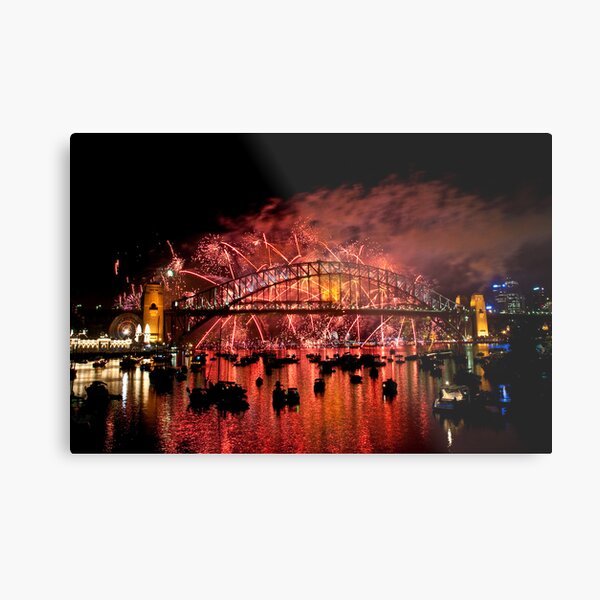 NYE 2008: Midnight Fireworks at McMahons Point Metal Print