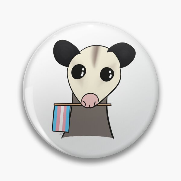 Artikelvorschau, Trans-Pride-Opossum entworfen und verkauft von RhatsDesigns.