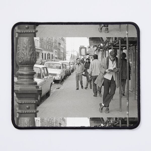 Item preview, r14 / finition 2023 - Olivier Reporter Photo sur: 16 - Les Gens de Paris 1975 Okaio-Umin Créations Olavia-Olao designed and sold by o.okaïo.