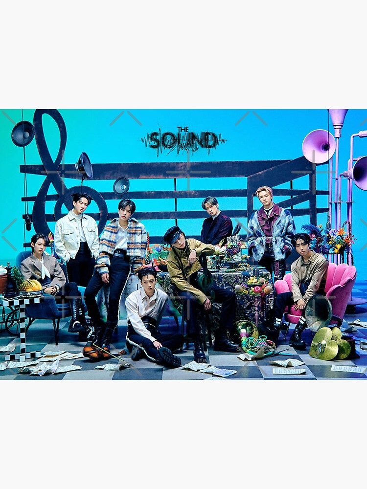 Sound japan Stray Kids ot8 Pink outfits cute concept chocolate