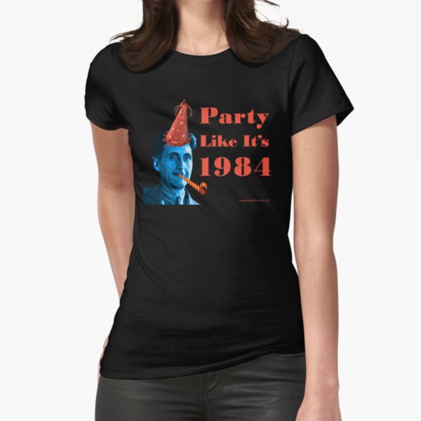 Fitted T-Shirt