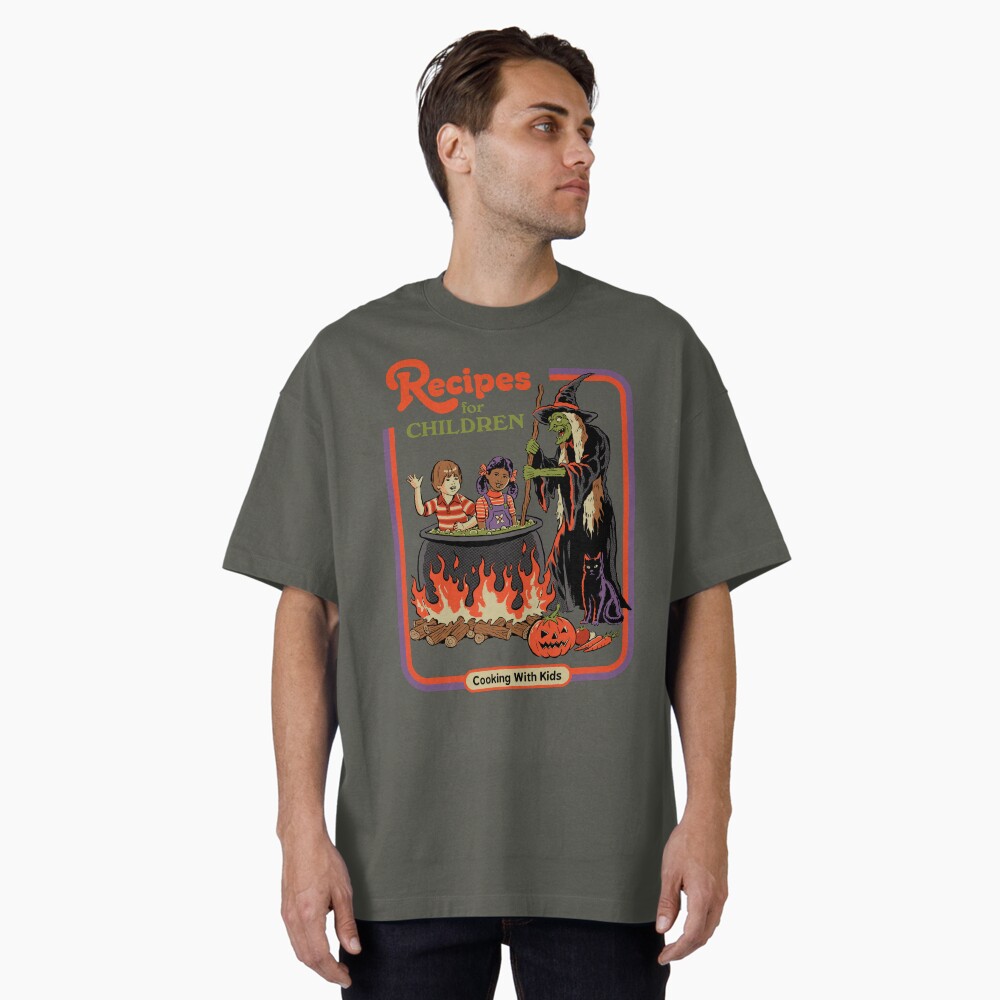 Aperçu de l'œuvre T-shirt oversize créée et vendue par stevenrhodes.