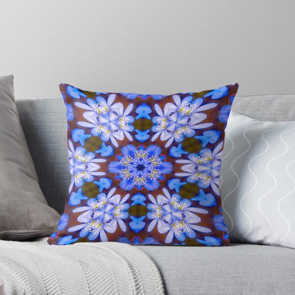 Artikelvorschau, Blaues Leberblümchen-Muster entworfen und verkauft von Patternflower.